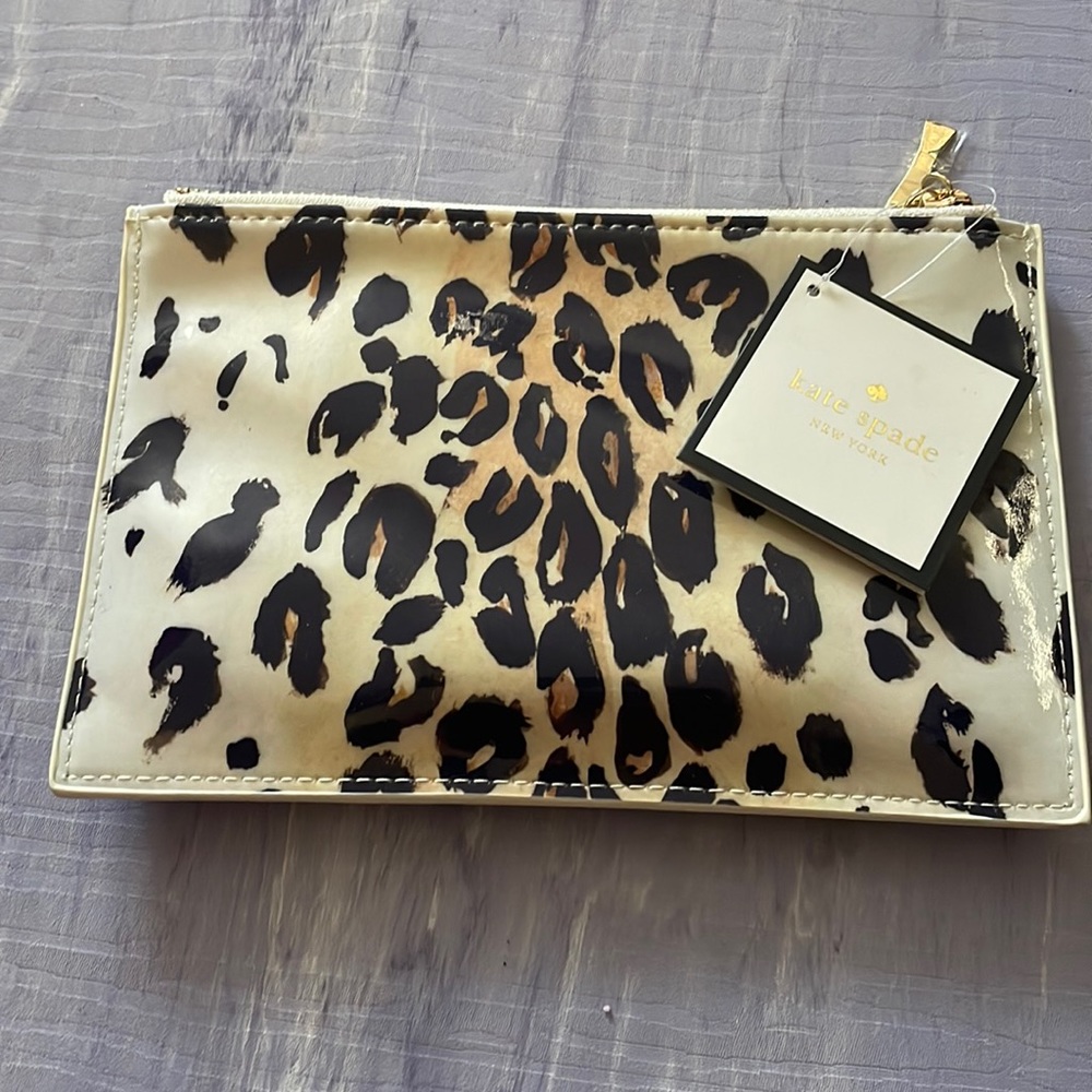 Kate spade leopard print pencil pouch with accessories inside